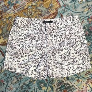 Banana Republic | Printed Spring Shorts Size 4